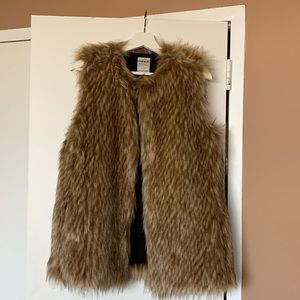 Faux fur Vest